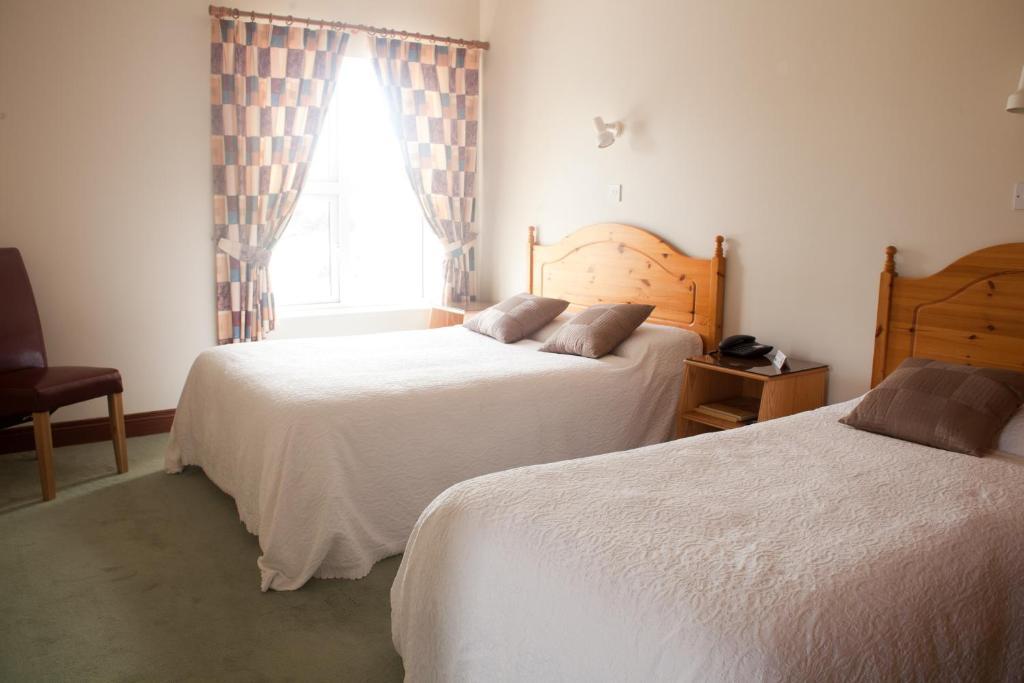 Grovemount House Hotel Ennistimon Quarto foto